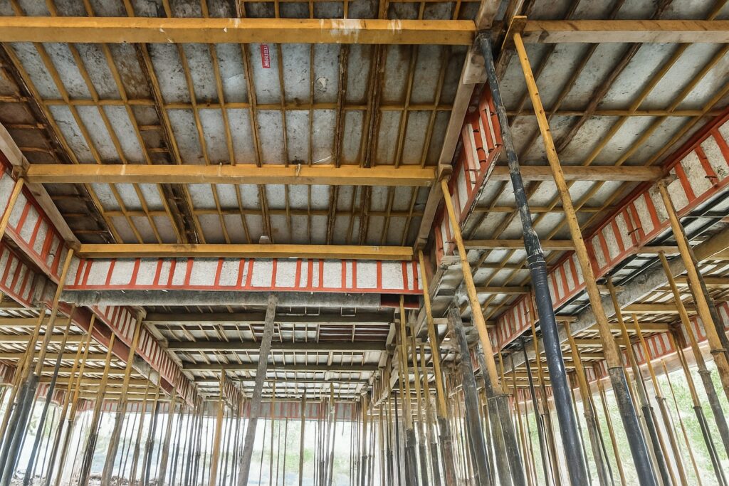 Slab Shuttering: Choosing the Best Material & Removal Time